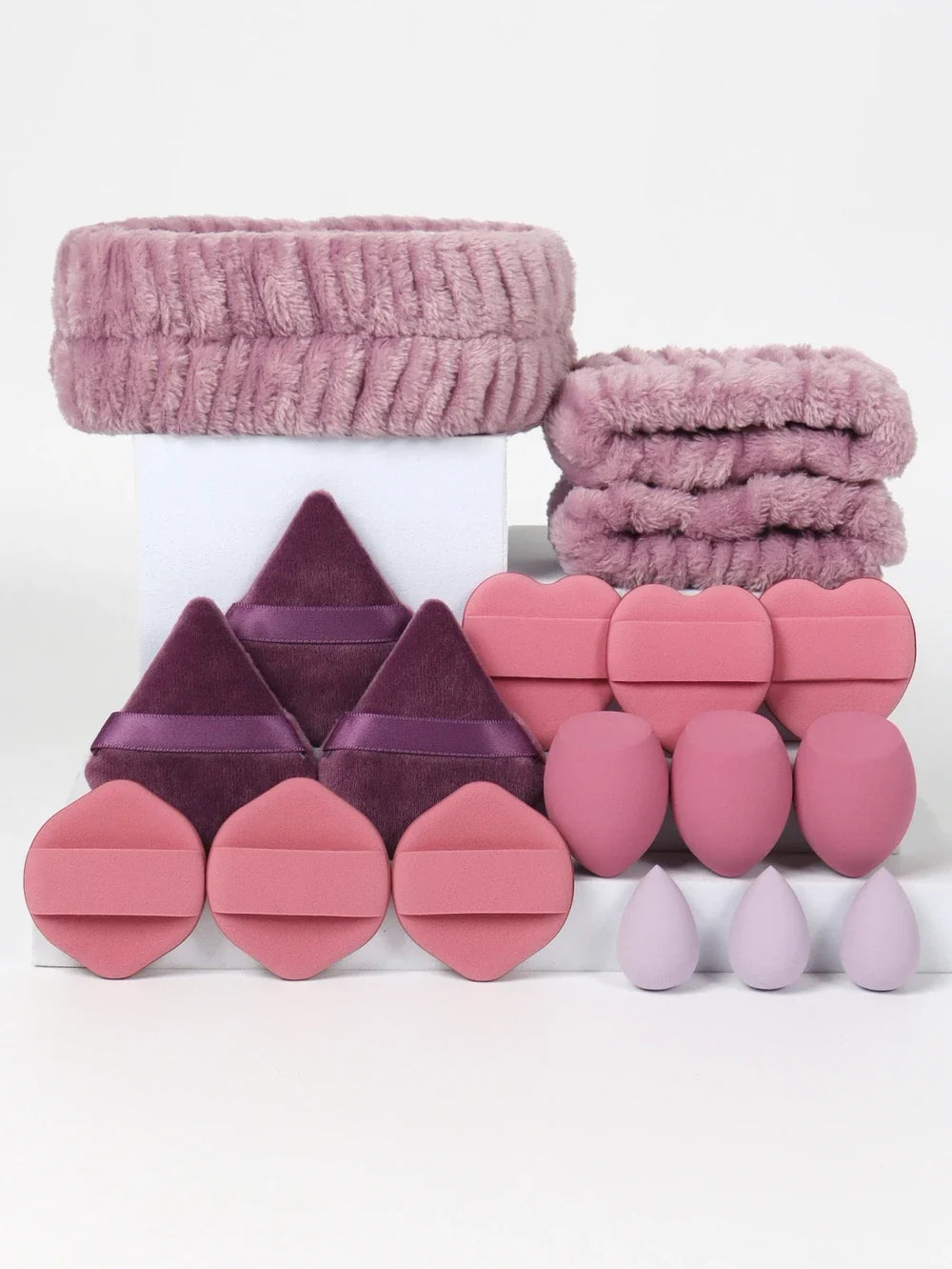 18 Piece Soft Cosmetic Makeup Tool Set