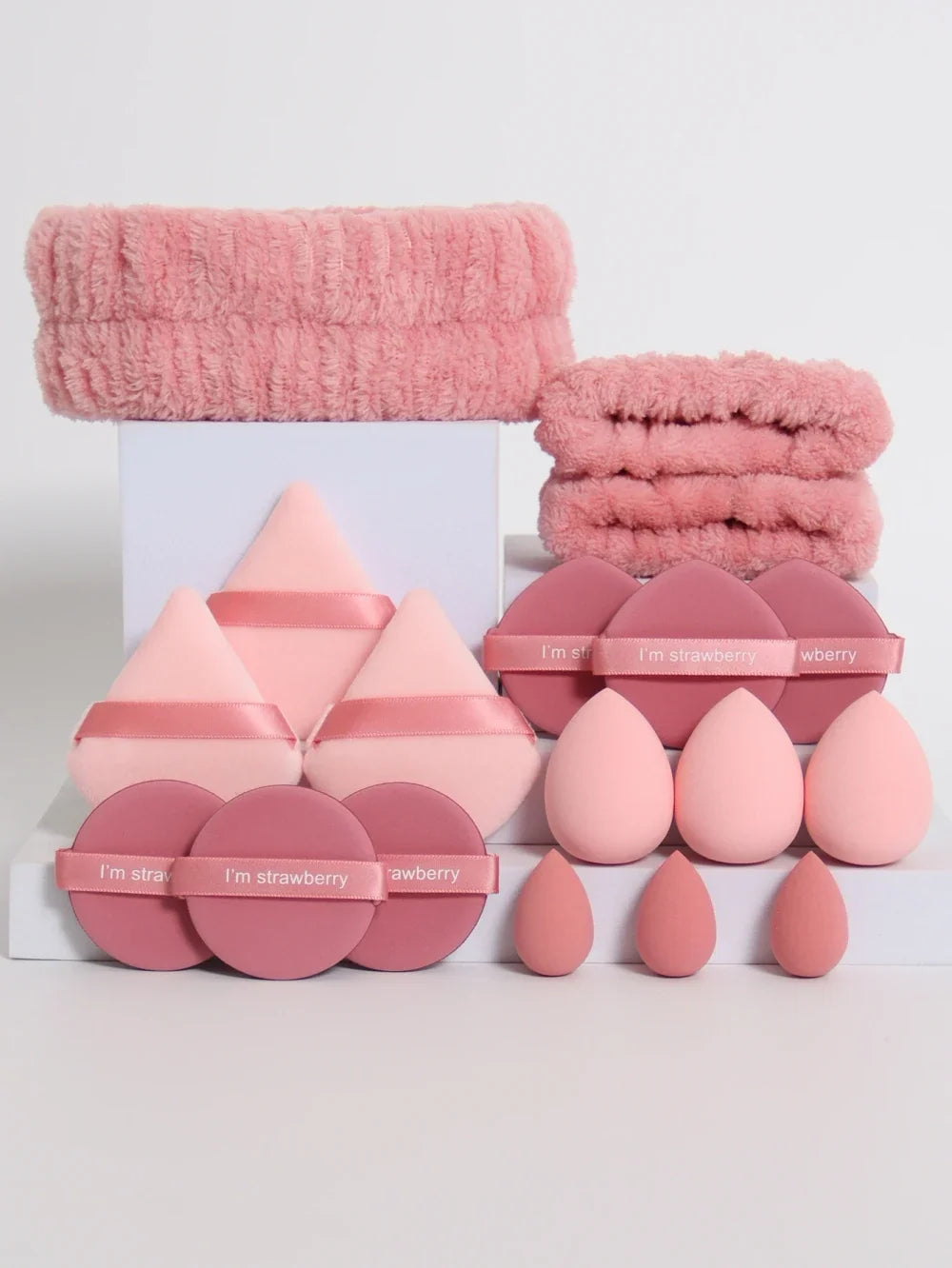 18 Piece Soft Cosmetic Makeup Tool Set